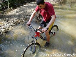 Ivan va faire Da BOMB  l'eau!